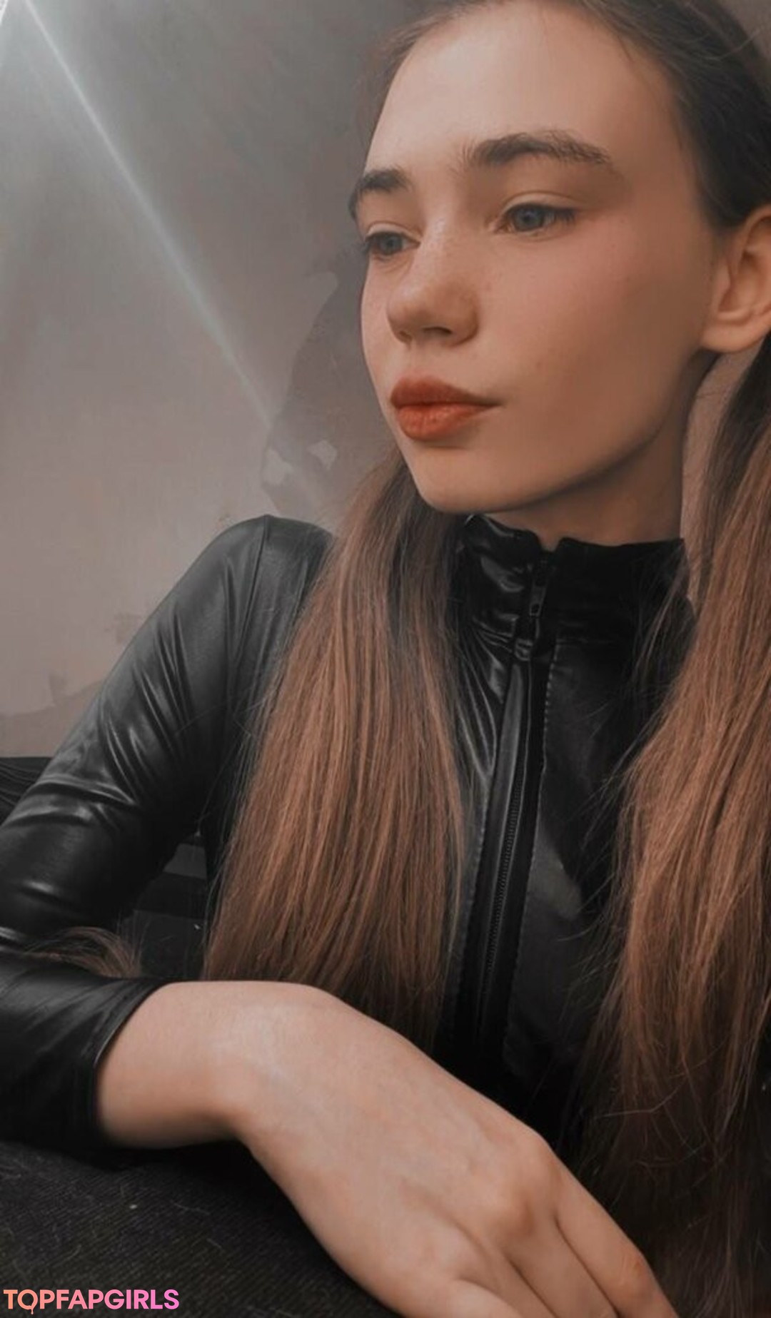 Foto desnuda filtrada de OnlyFans de Sowa Valeri #196 Foto desnuda filtrada de OnlyFans de Sowa Valeri #196