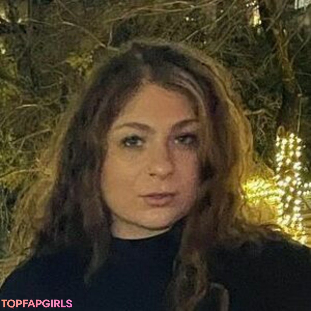 Foto desnuda filtrada de OnlyFans de Hashemi Sisters #48 Foto desnuda filtrada de OnlyFans de Hashemi Sisters #48