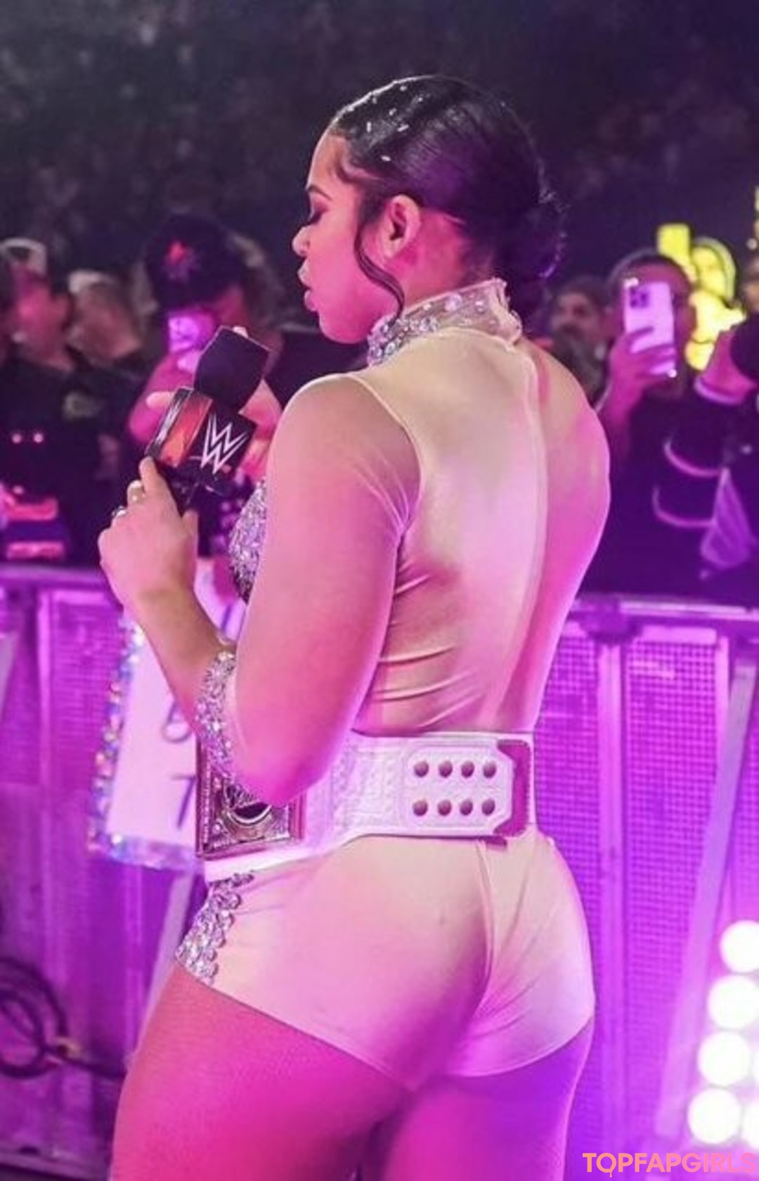 Foto desnuda filtrada de OnlyFans de Bianca Belair #172 Foto desnuda filtrada de OnlyFans de Bianca Belair #172