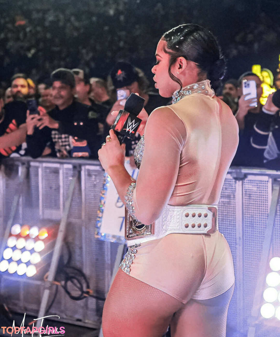 Foto desnuda filtrada de OnlyFans de Bianca Belair #176 Foto desnuda filtrada de OnlyFans de Bianca Belair #176