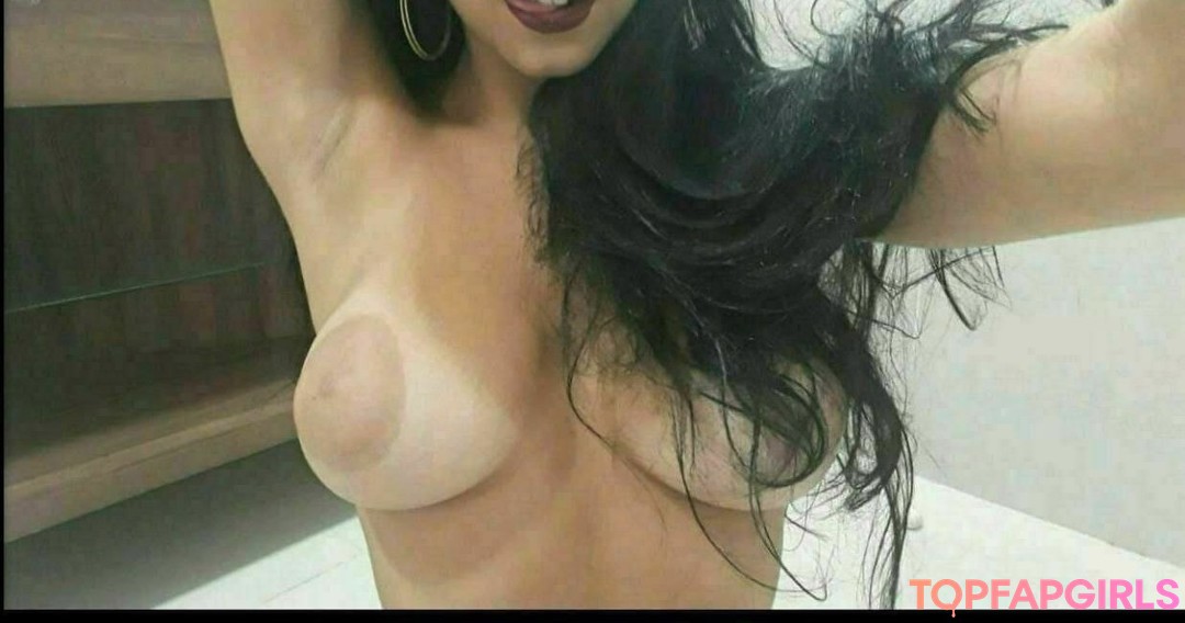 Foto desnuda filtrada de OnlyFans de Leticia Castro #253 Foto desnuda filtrada de OnlyFans de Leticia Castro #253