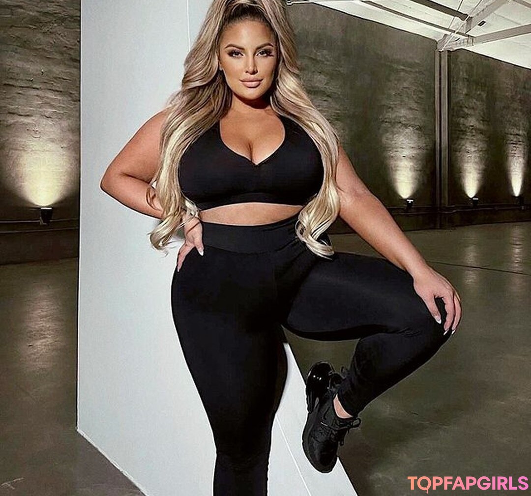 Foto desnuda filtrada de OnlyFans de Ashley Alexiss #64 Foto desnuda filtrada de OnlyFans de Ashley Alexiss #64