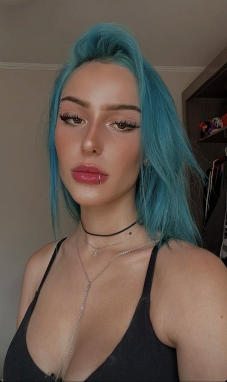 Foto desnuda filtrada de OnlyFans de Belle Kaffer