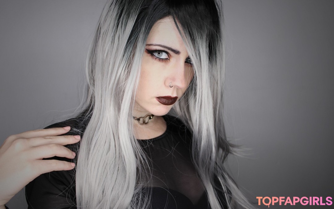 Foto desnuda filtrada de OnlyFans de Magui Sunshine #712 Foto desnuda filtrada de OnlyFans de Magui Sunshine #712