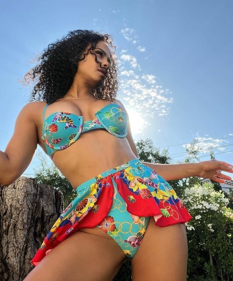 Foto desnuda filtrada de OnlyFans de Christina Milian