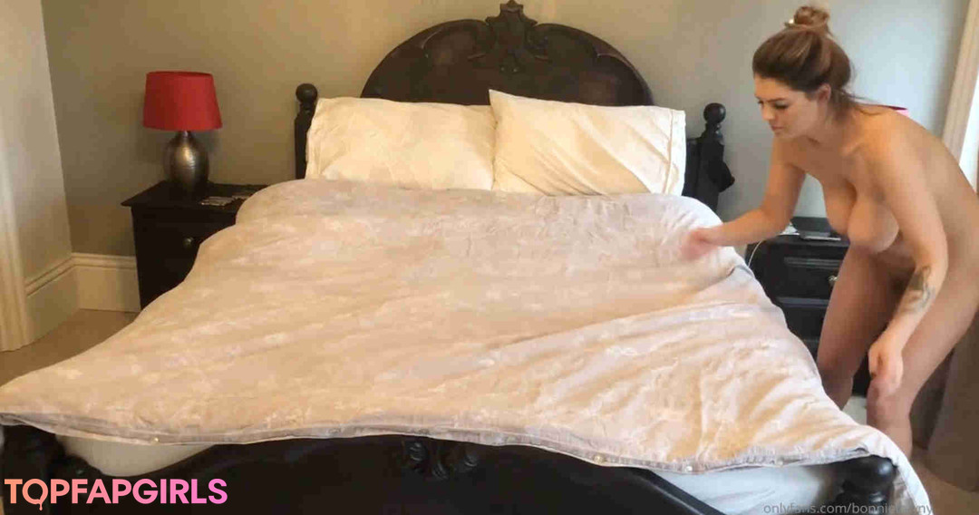 Foto desnuda filtrada de OnlyFans de Bonnie Tawny #1 Foto desnuda filtrada de OnlyFans de Bonnie Tawny #1