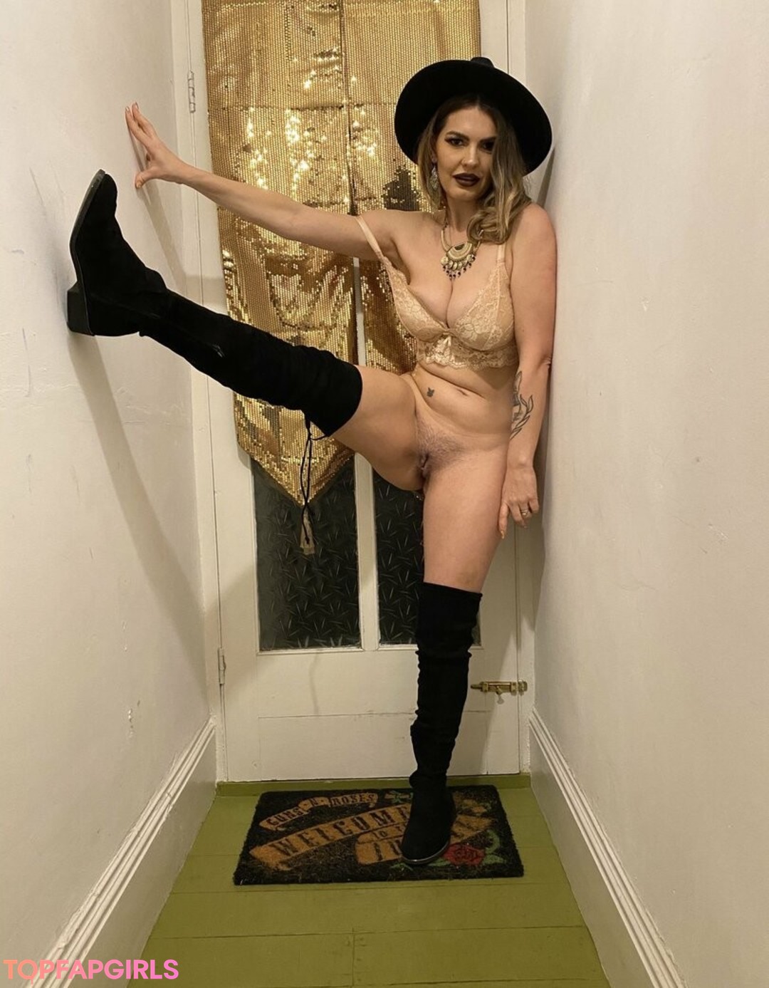 Foto desnuda filtrada de OnlyFans de Bonnie Tawny #131 Foto desnuda filtrada de OnlyFans de Bonnie Tawny #131