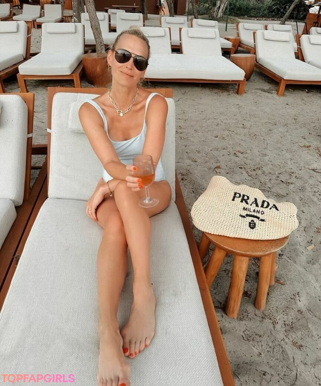 Foto desnuda filtrada de OnlyFans de Molly Sims #12 Foto desnuda filtrada de OnlyFans de Molly Sims #12