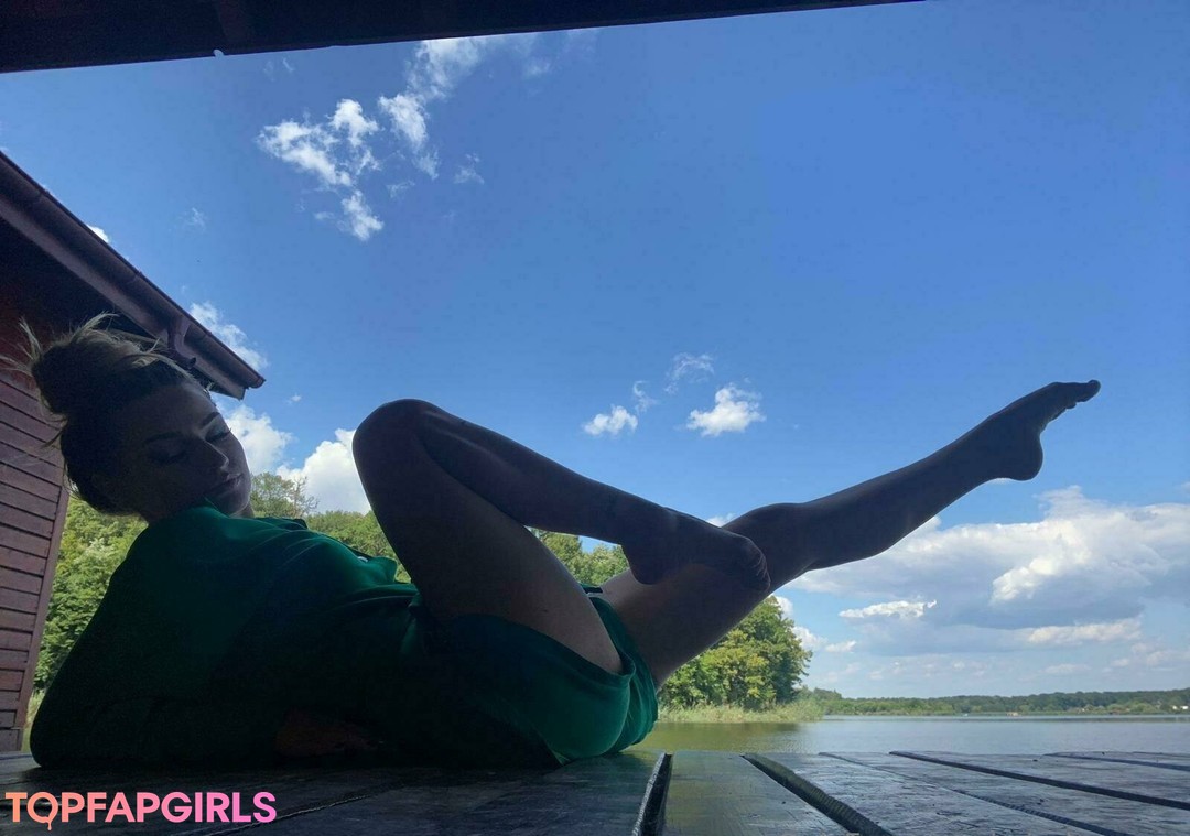 Foto desnuda filtrada de OnlyFans de Mindygraces #84 Foto desnuda filtrada de OnlyFans de Mindygraces #84