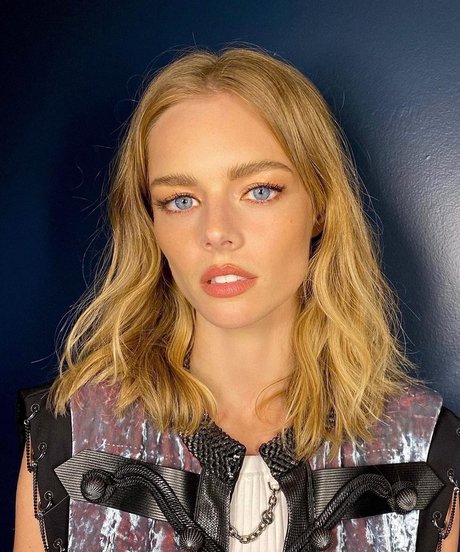Samara Weaving
