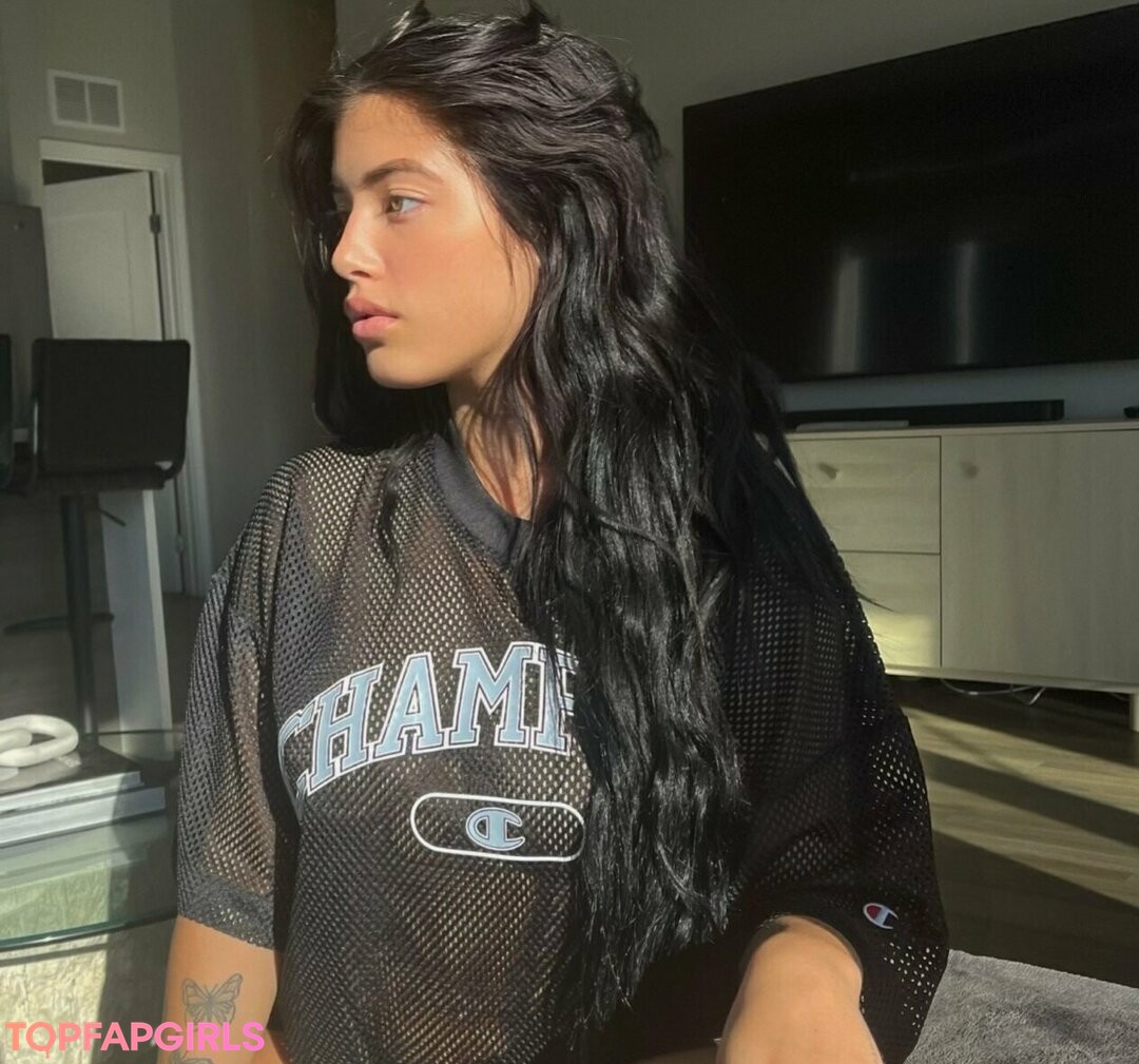 Foto desnuda filtrada de OnlyFans de Daraanjelika #65 Foto desnuda filtrada de OnlyFans de Daraanjelika #65