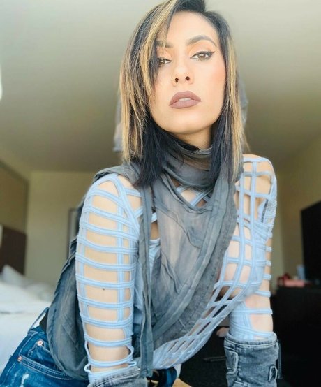 Cristina Valenzuela