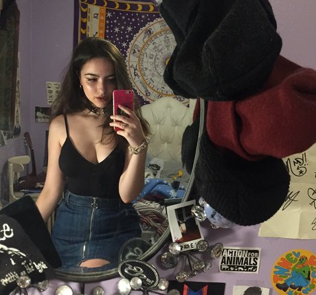 Artbitch666