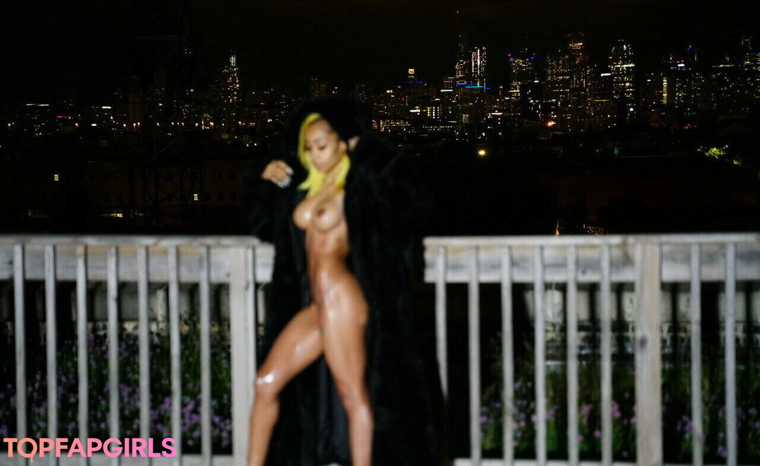 Foto desnuda filtrada de OnlyFans de Yooitschill #57 Foto desnuda filtrada de OnlyFans de Yooitschill #57