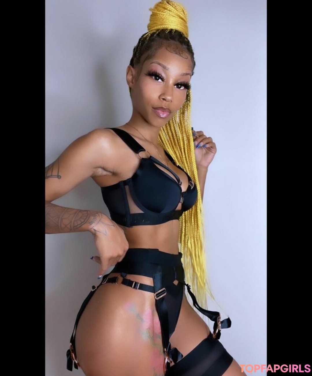 Foto desnuda filtrada de OnlyFans de Yooitschill #68 Foto desnuda filtrada de OnlyFans de Yooitschill #68