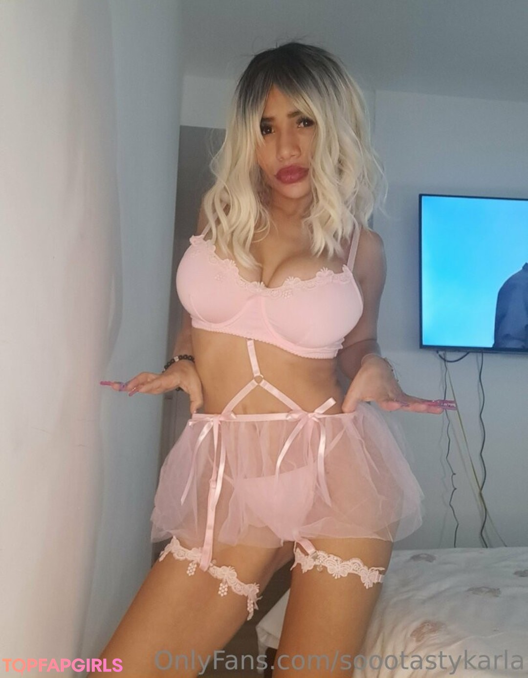 Foto desnuda filtrada de OnlyFans de Soootastykarla #507 Foto desnuda filtrada de OnlyFans de Soootastykarla #507