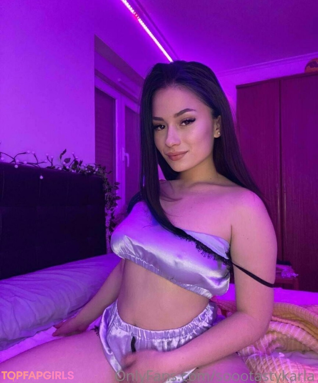 Foto desnuda filtrada de OnlyFans de Soootastykarla #98 Foto desnuda filtrada de OnlyFans de Soootastykarla #98