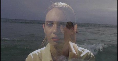 Foto desnuda filtrada de OnlyFans de Maya Hawke