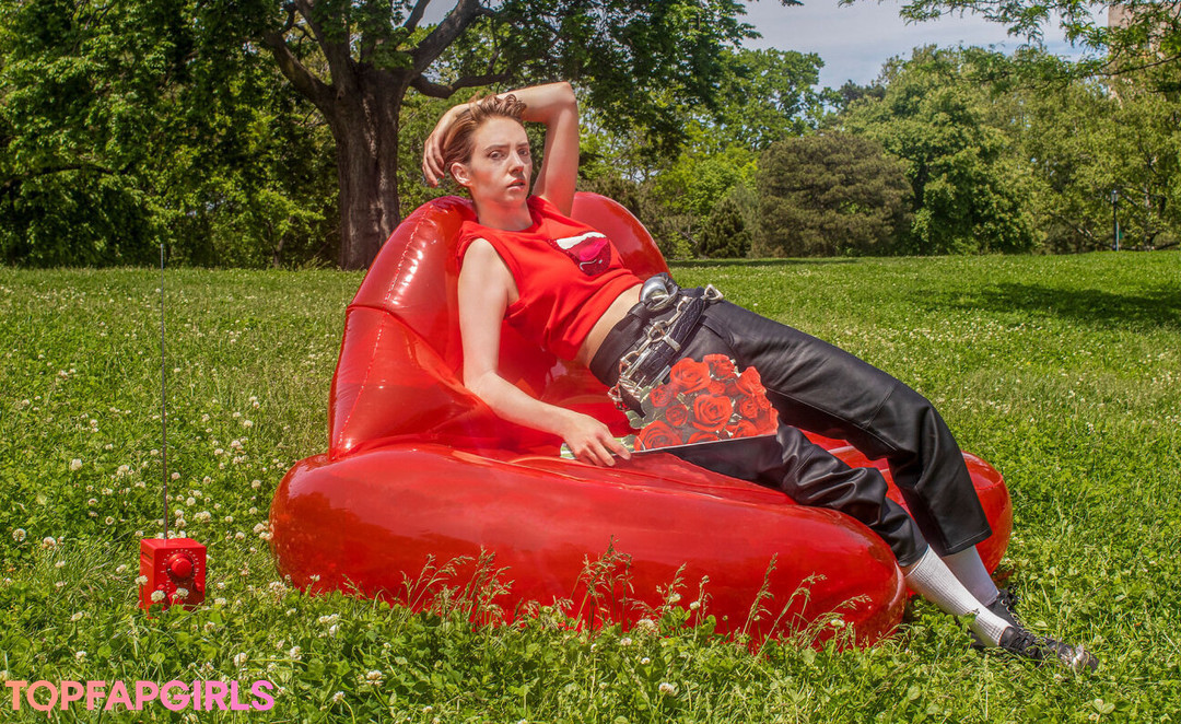 Foto desnuda filtrada de OnlyFans de Maya Hawke #86 Foto desnuda filtrada de OnlyFans de Maya Hawke #86