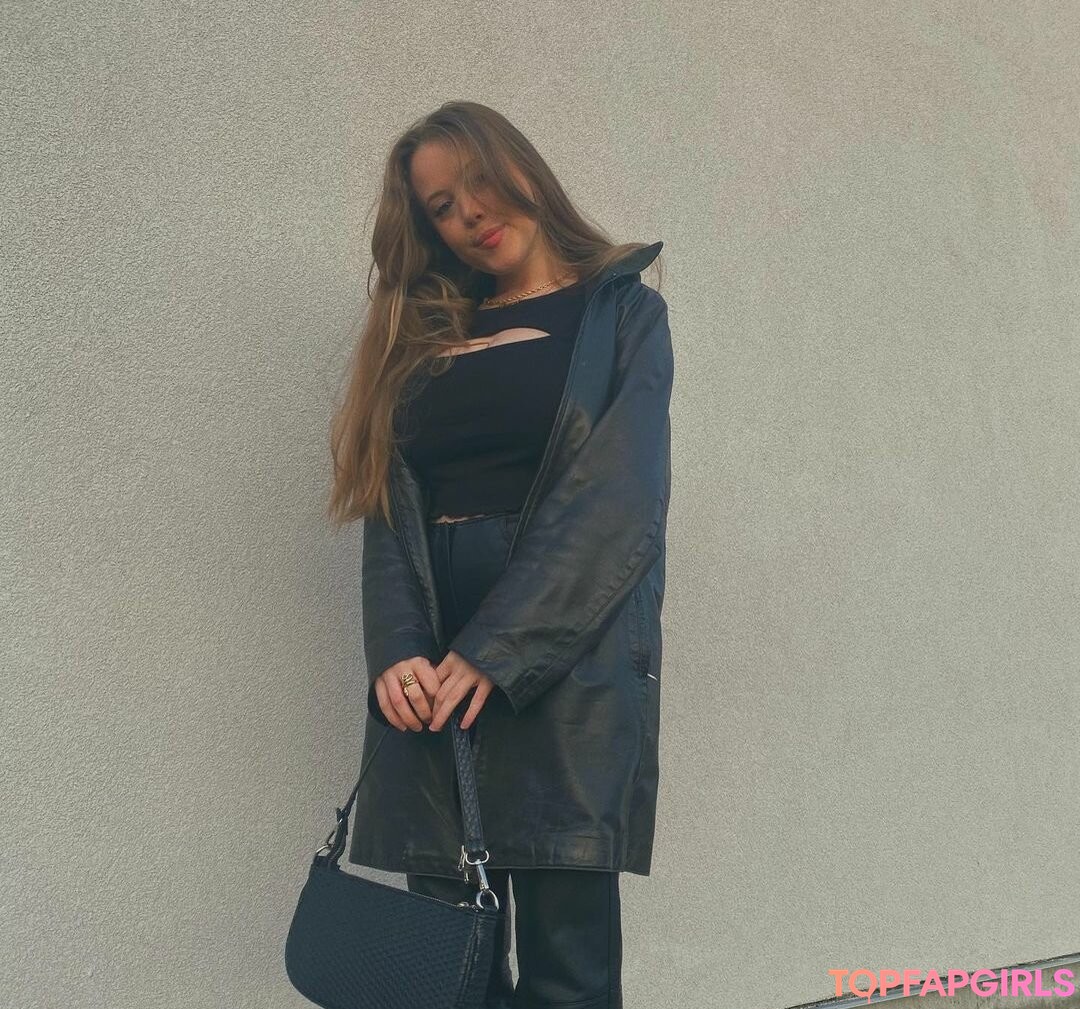 Foto desnuda filtrada de OnlyFans de Emily Kyte #118 Foto desnuda filtrada de OnlyFans de Emily Kyte #118