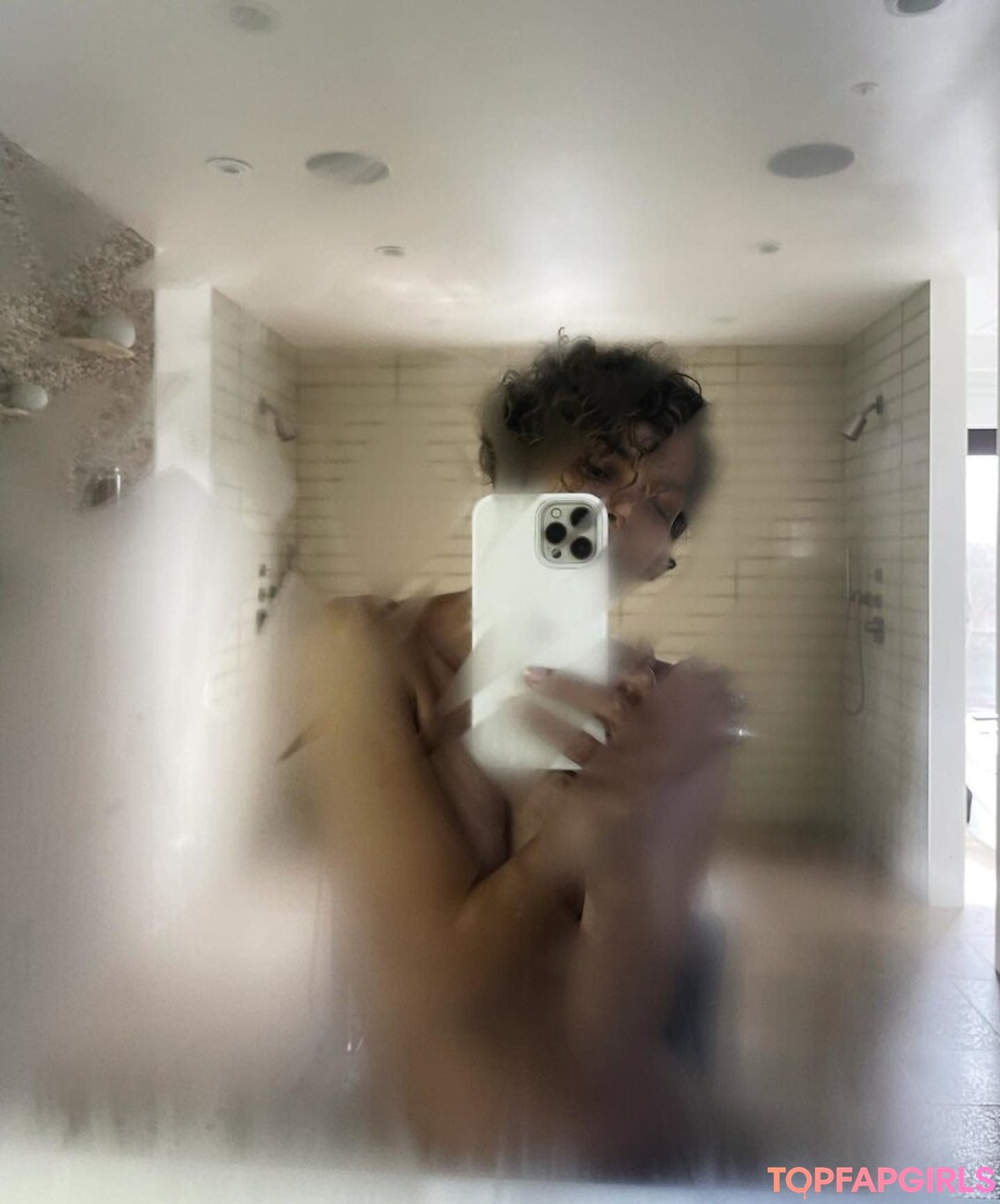 Foto desnuda filtrada de OnlyFans de Halle Berry #103 Foto desnuda filtrada de OnlyFans de Halle Berry #103