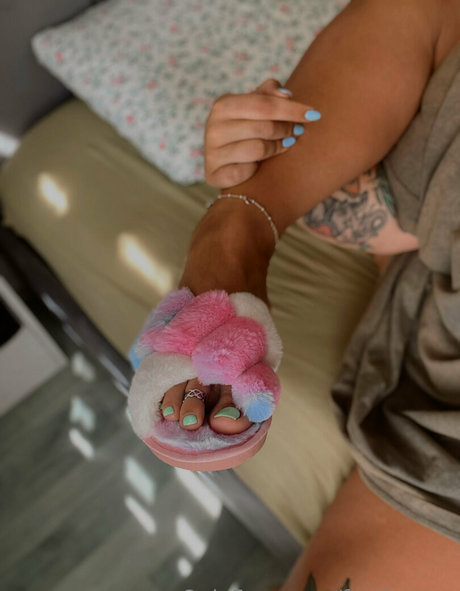 Feetloretta