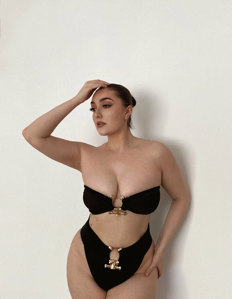 Foto desnuda filtrada de OnlyFans de Sammiewarren