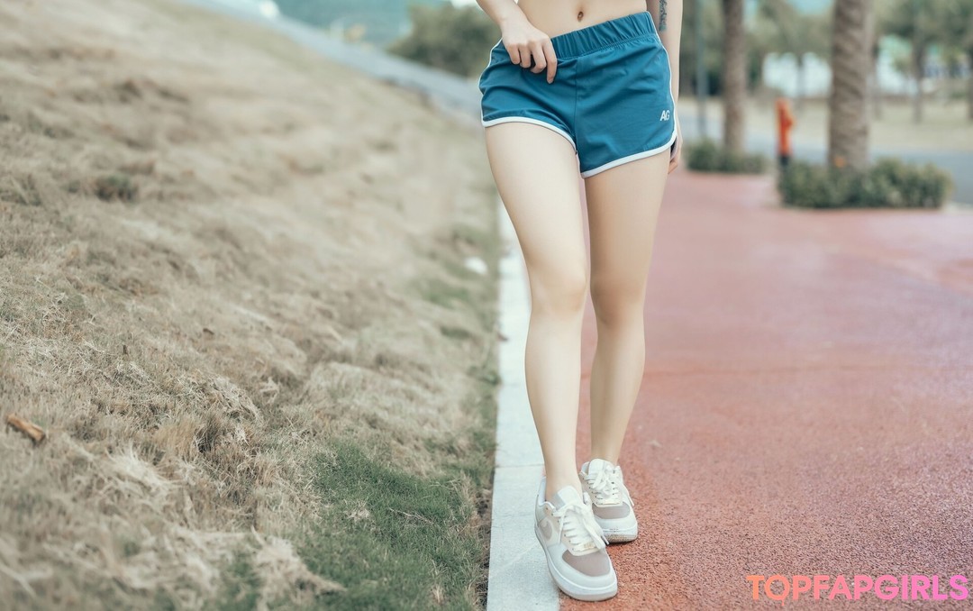 Foto desnuda filtrada de OnlyFans de Taoliangazhai #119 Foto desnuda filtrada de OnlyFans de Taoliangazhai #119