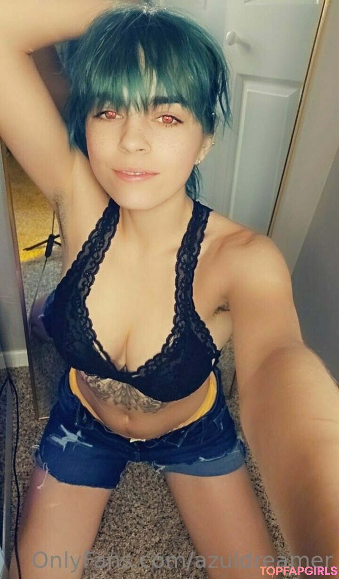 Foto desnuda filtrada de OnlyFans de Azuldreamer #20 Foto desnuda filtrada de OnlyFans de Azuldreamer #20