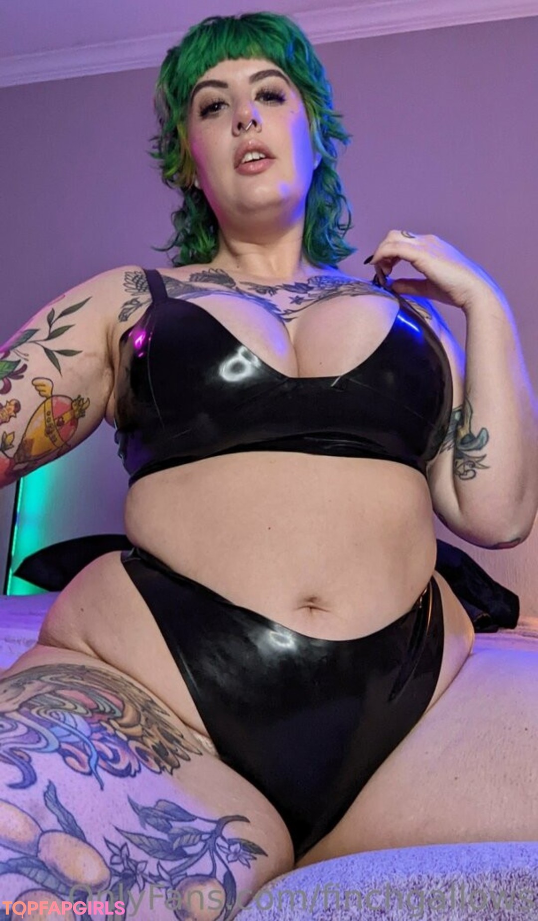 Foto desnuda filtrada de OnlyFans de Finchgallows #472 Foto desnuda filtrada de OnlyFans de Finchgallows #472