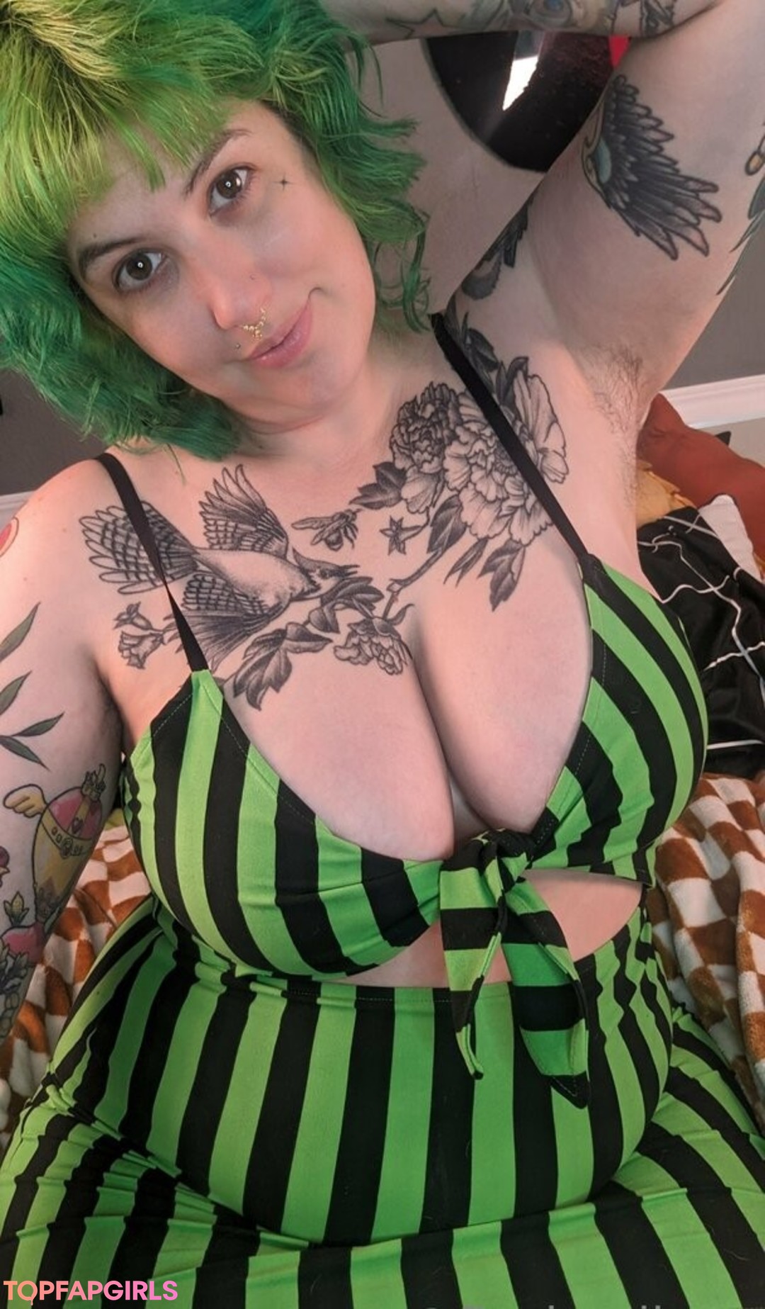 Foto desnuda filtrada de OnlyFans de Finchgallows #935 Foto desnuda filtrada de OnlyFans de Finchgallows #935