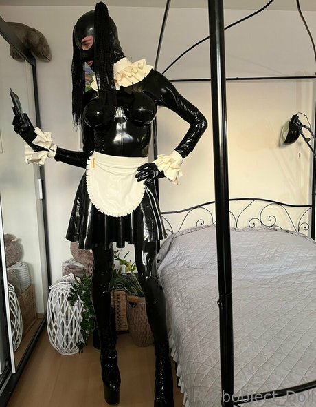Rubbobject_doll