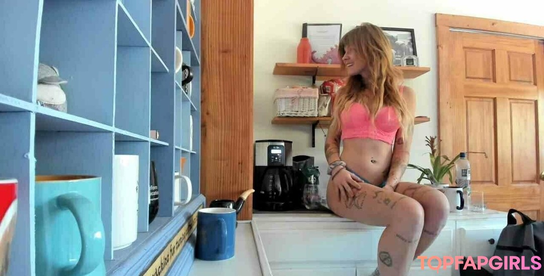 Foto desnuda filtrada de OnlyFans de Sandtripper #36 Foto desnuda filtrada de OnlyFans de Sandtripper #36