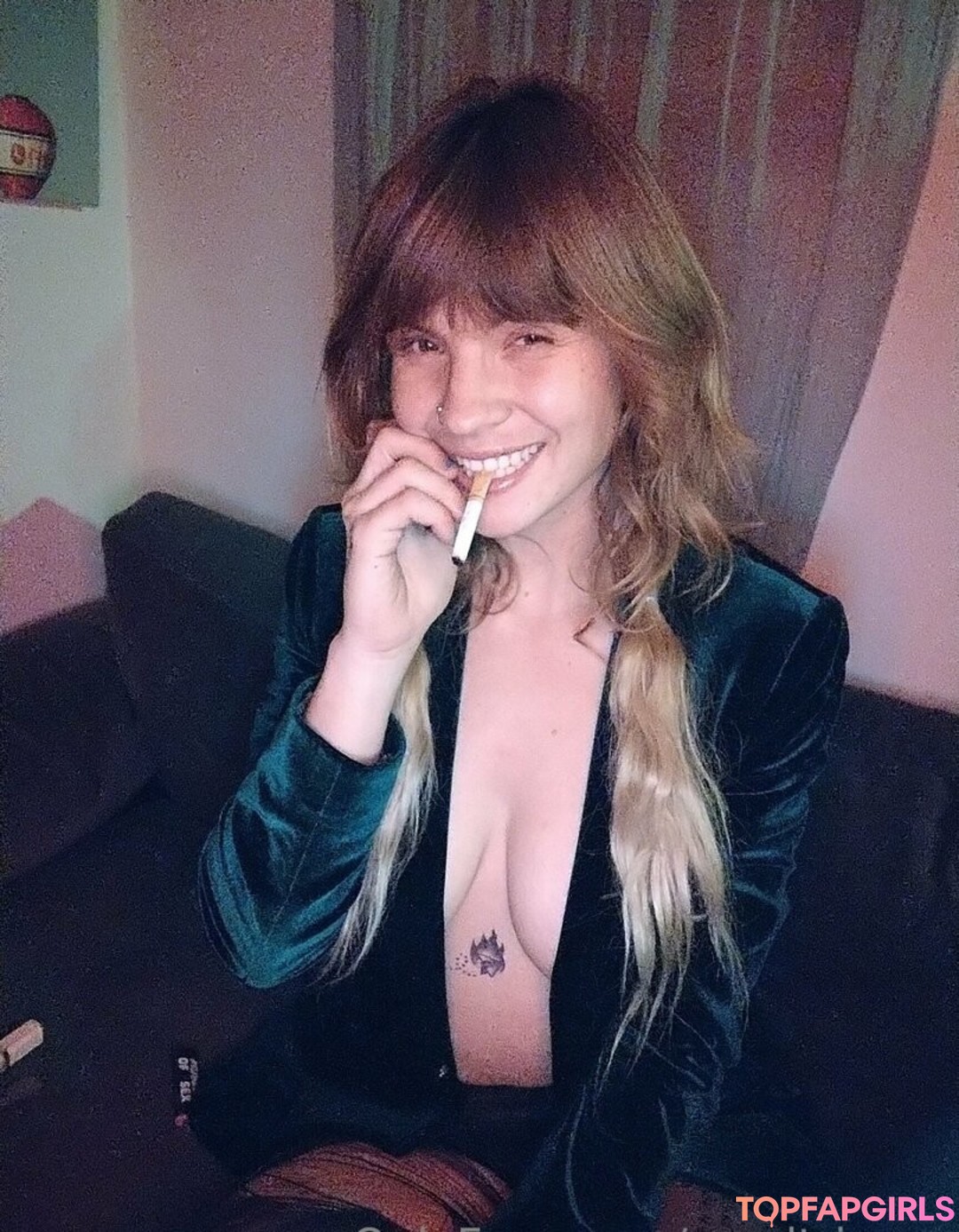 Foto desnuda filtrada de OnlyFans de Sandtripper #47 Foto desnuda filtrada de OnlyFans de Sandtripper #47