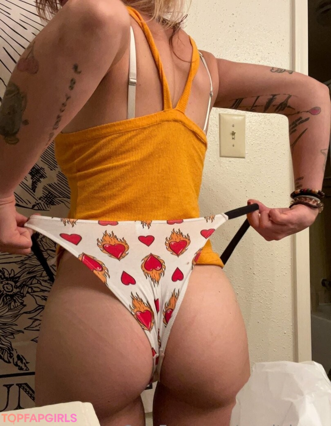 Foto desnuda filtrada de OnlyFans de Sandtripper #92 Foto desnuda filtrada de OnlyFans de Sandtripper #92