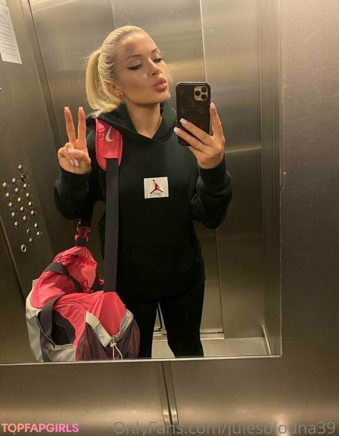 Foto desnuda filtrada de OnlyFans de Julesblodna39 #48 Foto desnuda filtrada de OnlyFans de Julesblodna39 #48