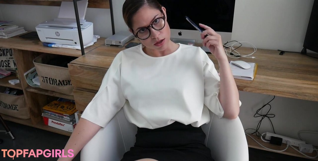 Foto desnuda filtrada de OnlyFans de Ashley Alban #211 Foto desnuda filtrada de OnlyFans de Ashley Alban #211