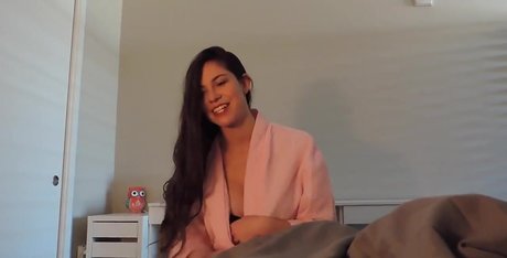Foto desnuda filtrada de OnlyFans de Ashley Alban