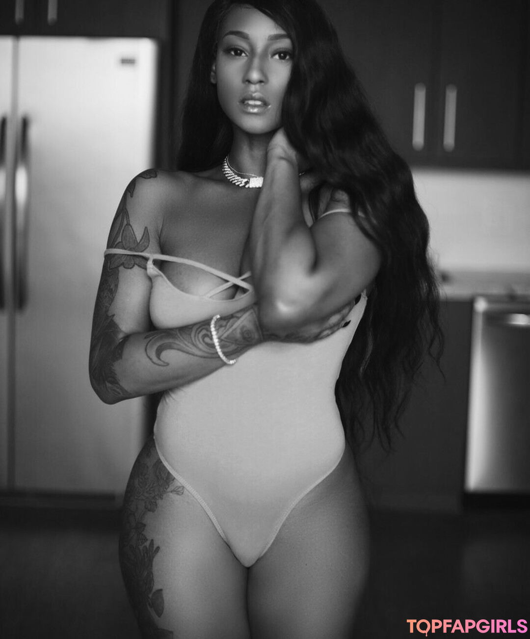 Foto desnuda filtrada de OnlyFans de Mizz Twerksum #107 Foto desnuda filtrada de OnlyFans de Mizz Twerksum #107