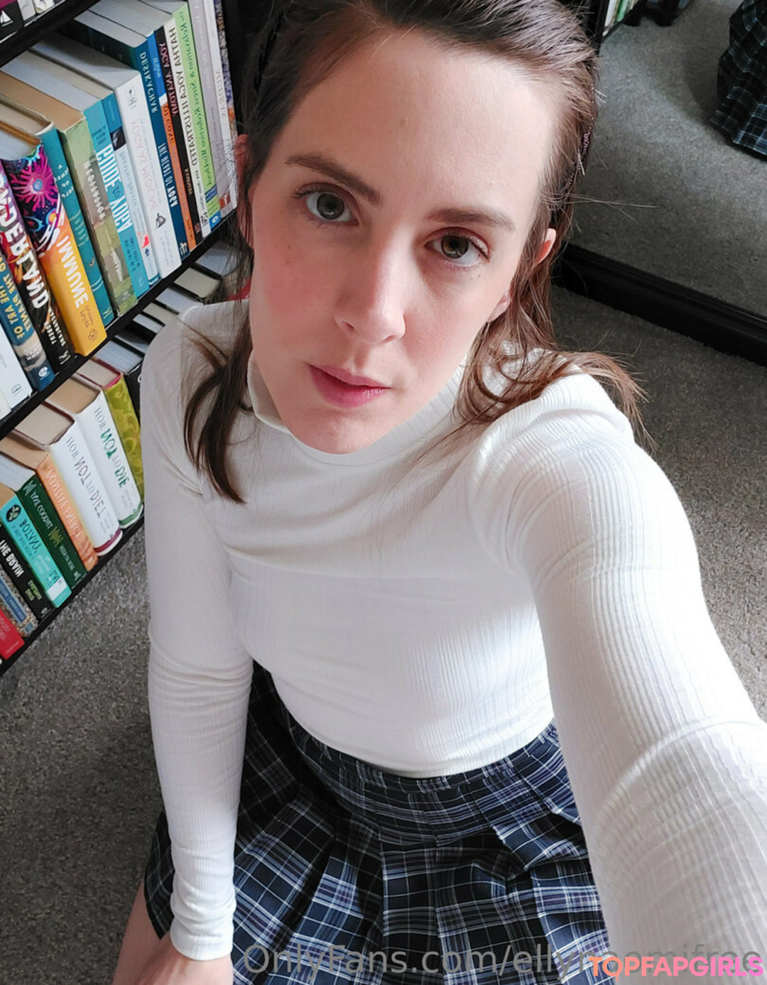 Foto desnuda filtrada de OnlyFans de Ellynaomifree #36 Foto desnuda filtrada de OnlyFans de Ellynaomifree #36