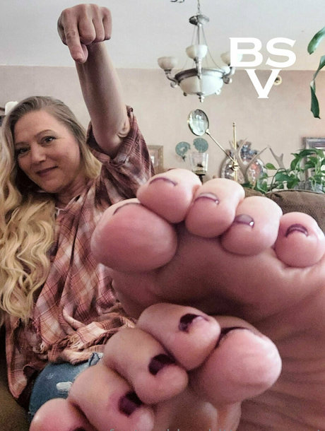 Footgoddessbittavonsweet