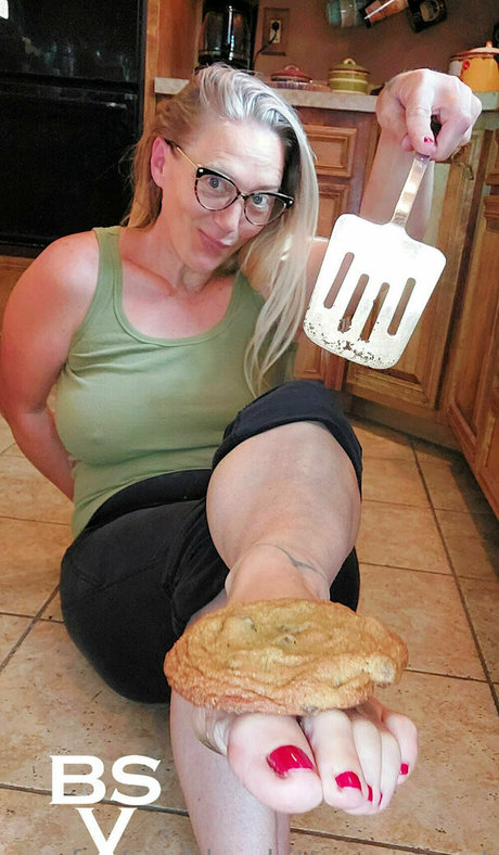 Footgoddessbittavonsweet