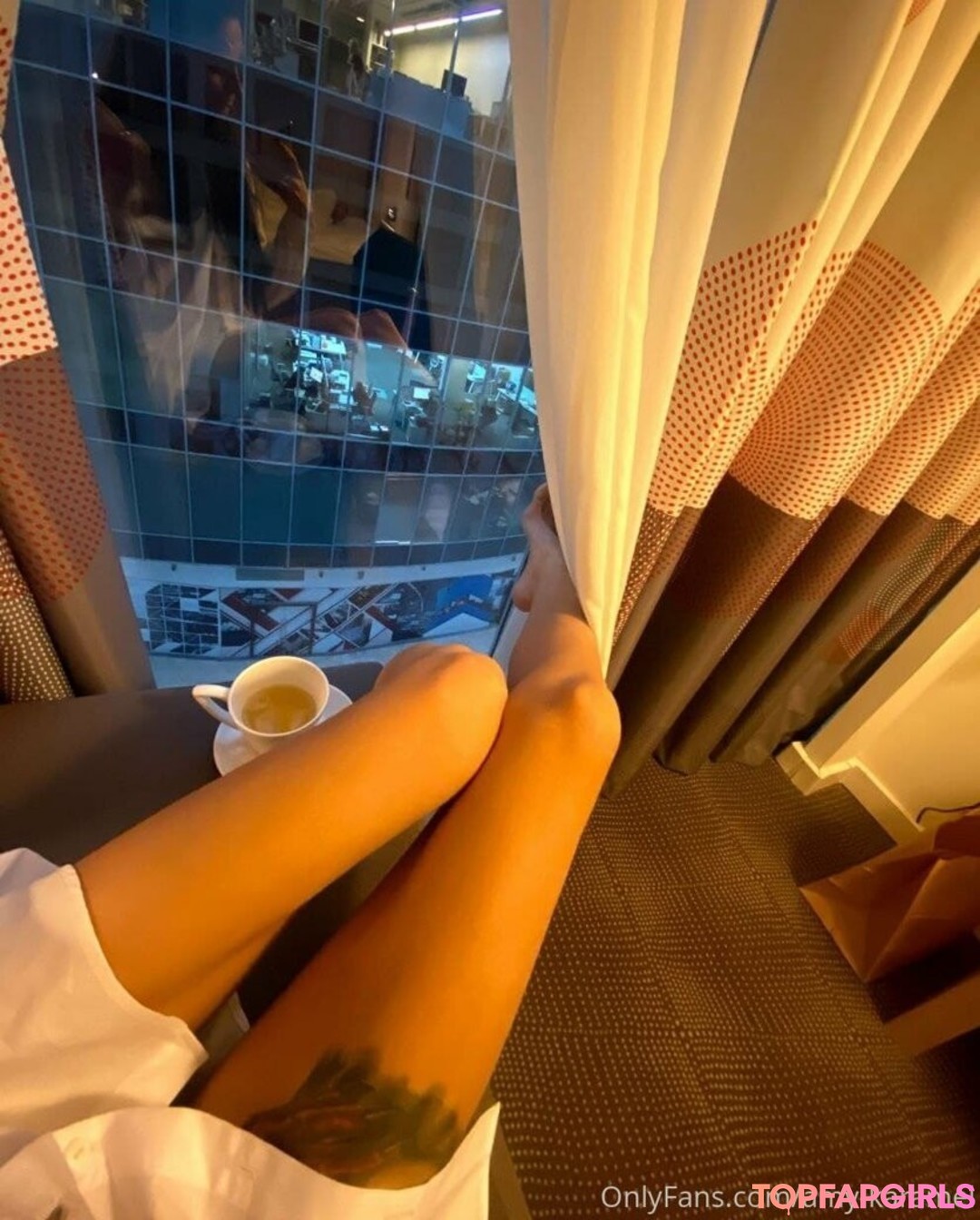 Foto desnuda filtrada de OnlyFans de Karamelkakat #4 Foto desnuda filtrada de OnlyFans de Karamelkakat #4