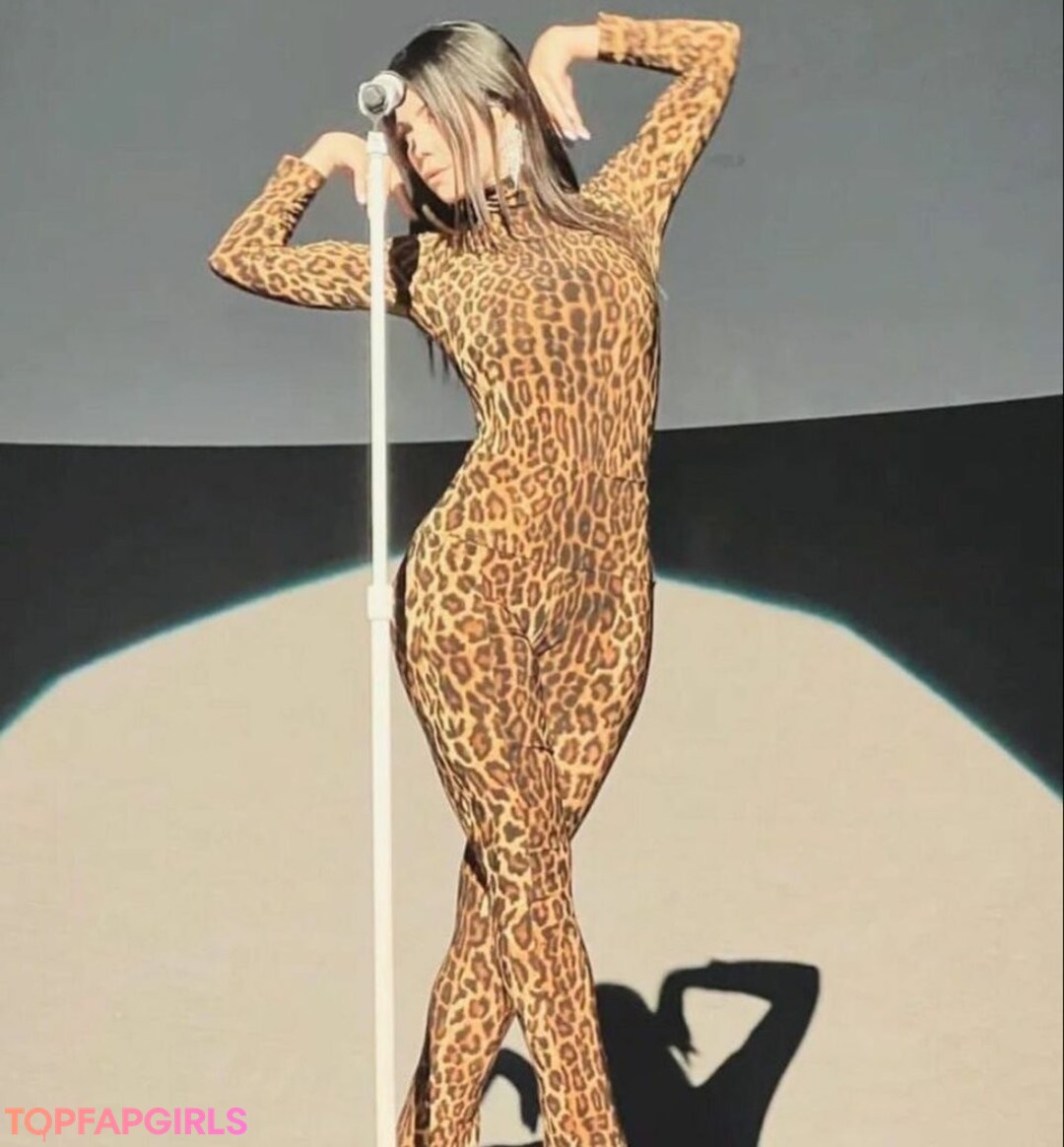 Foto desnuda filtrada de OnlyFans de Marina Diamandis #228 Foto desnuda filtrada de OnlyFans de Marina Diamandis #228