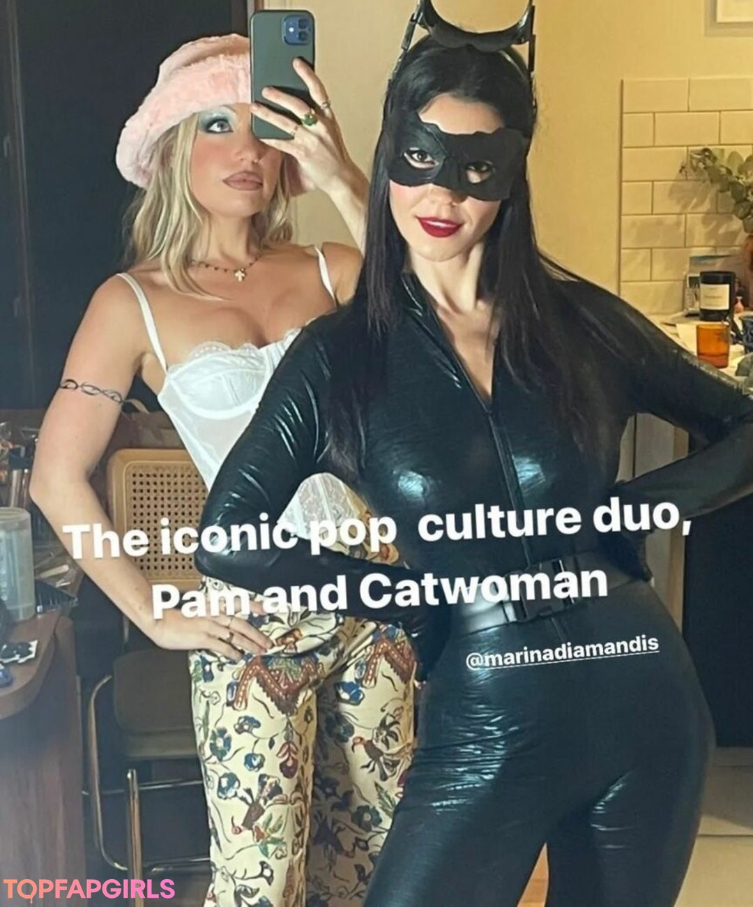 Foto desnuda filtrada de OnlyFans de Marina Diamandis #248 Foto desnuda filtrada de OnlyFans de Marina Diamandis #248