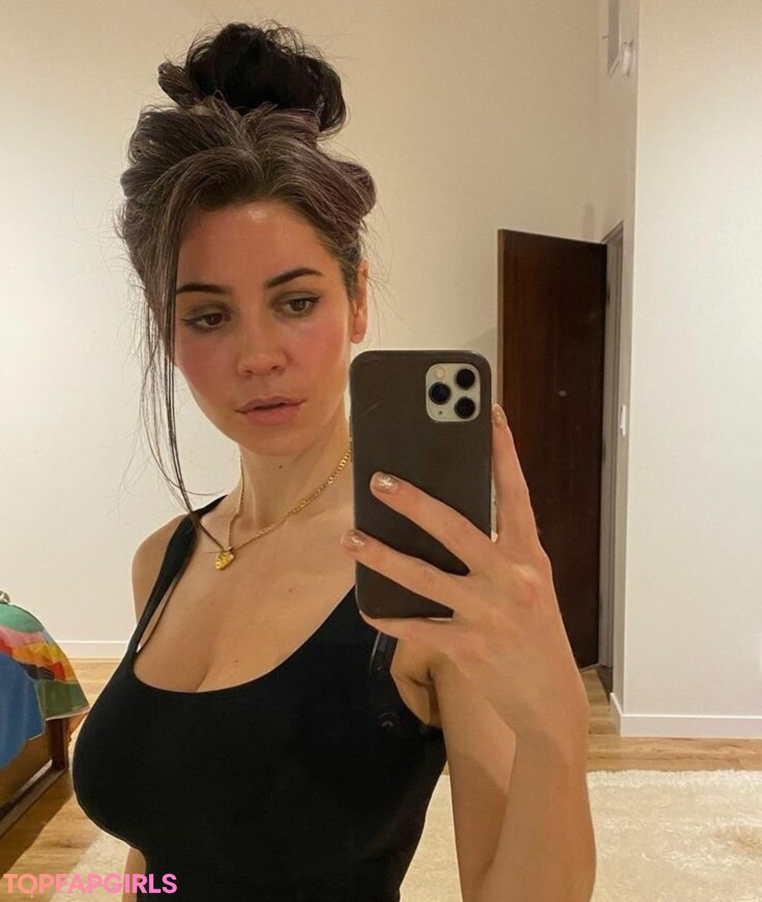 Foto desnuda filtrada de OnlyFans de Marina Diamandis #301 Foto desnuda filtrada de OnlyFans de Marina Diamandis #301