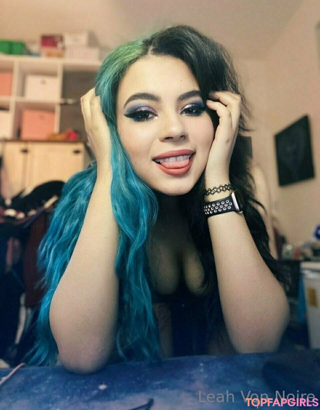 Foto desnuda filtrada de OnlyFans de Leahvonnoirefree #185 Foto desnuda filtrada de OnlyFans de Leahvonnoirefree #185