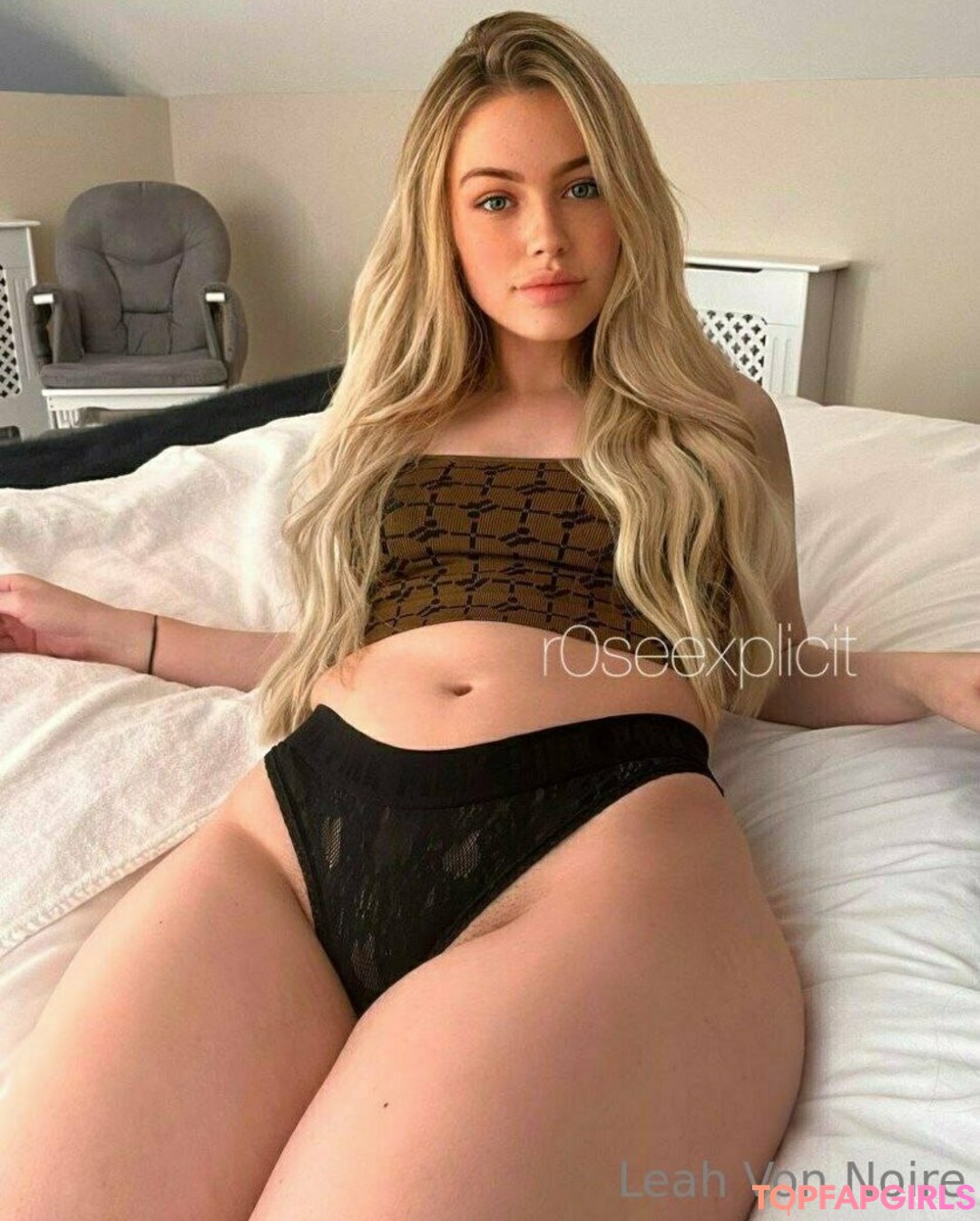 Foto desnuda filtrada de OnlyFans de Leahvonnoirefree #239 Foto desnuda filtrada de OnlyFans de Leahvonnoirefree #239