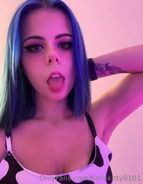 Foto desnuda filtrada de OnlyFans de Hellokitty0101