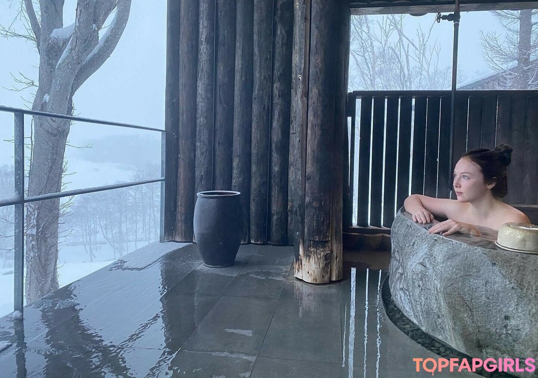 Foto desnuda filtrada de OnlyFans de Molly Quinn #29 Foto desnuda filtrada de OnlyFans de Molly Quinn #29